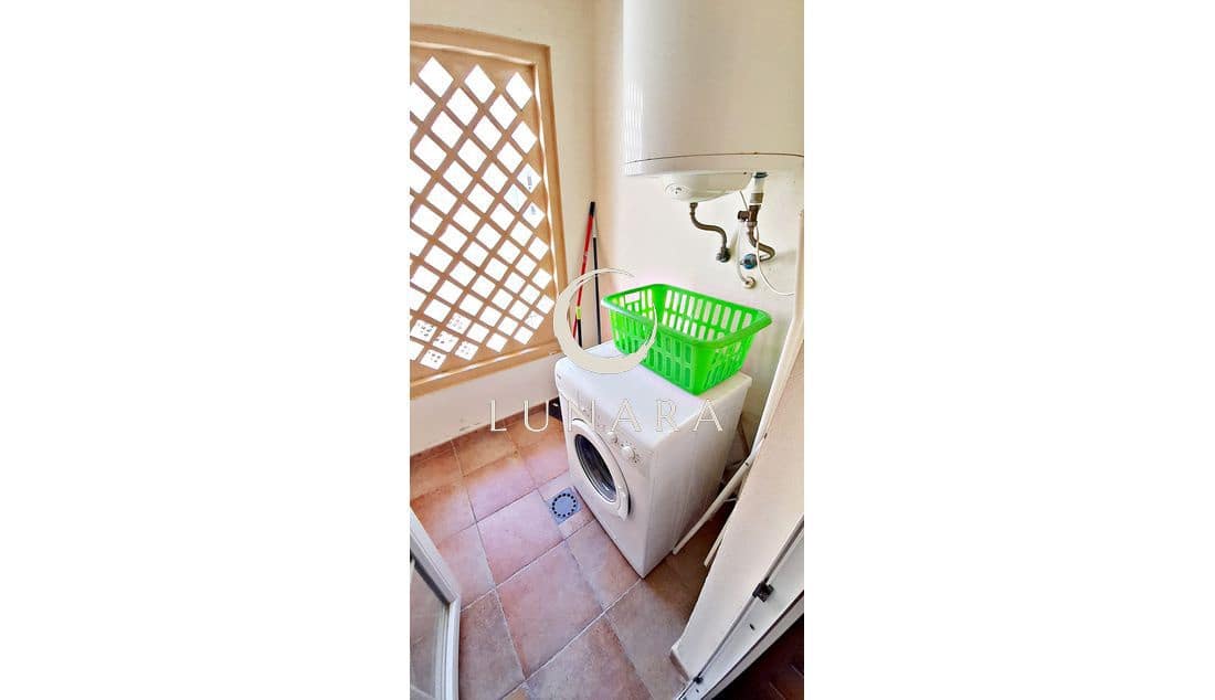 2 soverom Penthouse til salgs i Isla Canela med garasje - € 299 000 (Ref: 9598707)