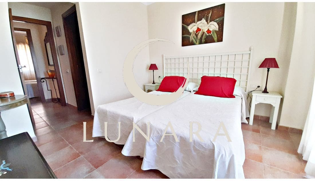 2 soverom Penthouse til salgs i Isla Canela med garasje - € 299 000 (Ref: 9598707)