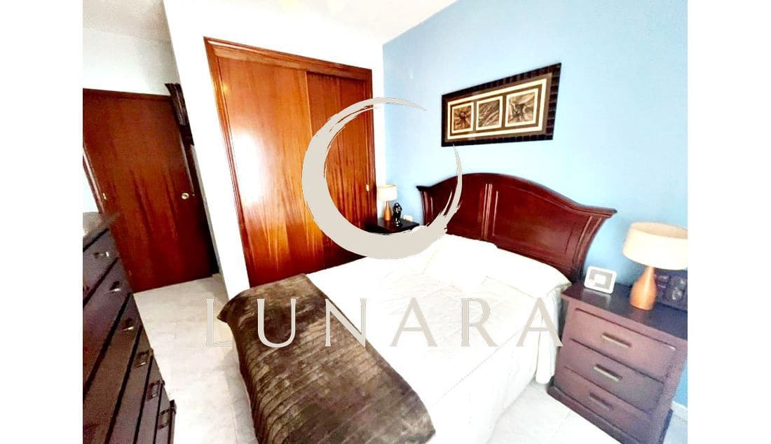 Apartamento de 2 habitaciones en Punta Umbría en venta - 210.000 € (Ref: 9607191)