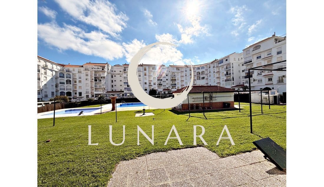 2 bedroom Apartment for sale in Punta Umbria - € 210,000 (Ref: 9607191)