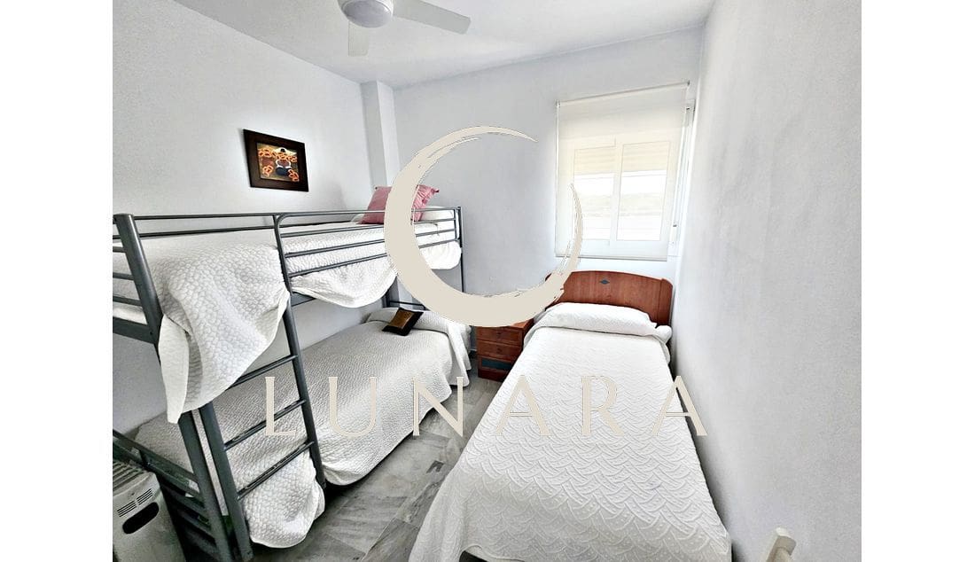 2 bedroom Penthouse for sale in Lepe with garage - € 225,000 (Ref: 9676765)