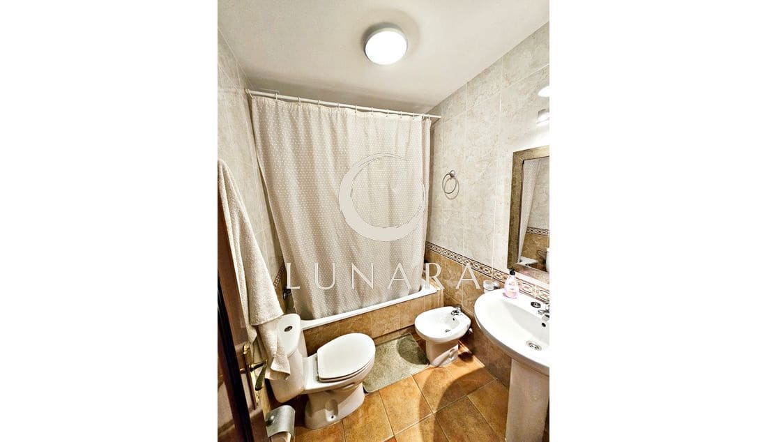 Adosado de 2 habitaciones en Lepe en venta - 221.900 € (Ref: 9676766)