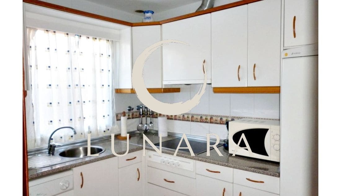 Adosado de 2 habitaciones en Lepe en venta - 221.900 € (Ref: 9676766)