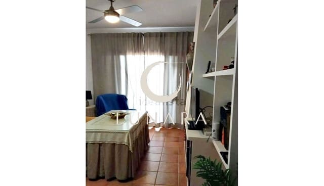 2 bedroom Terraced Villa for sale in Lepe with garage - € 199,000 (Ref: 9676767)