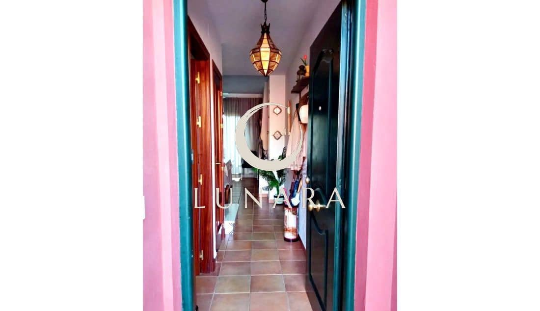 2 bedroom Terraced Villa for sale in Lepe with garage - € 199,000 (Ref: 9676767)