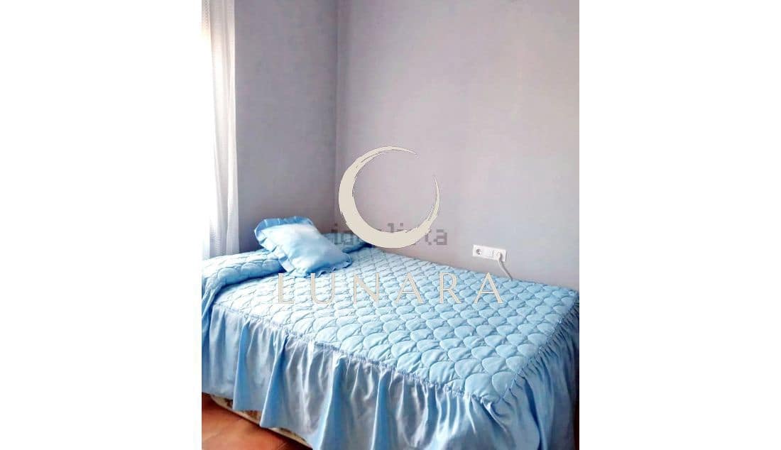 2 bedroom Terraced Villa for sale in Lepe with garage - € 199,000 (Ref: 9676767)