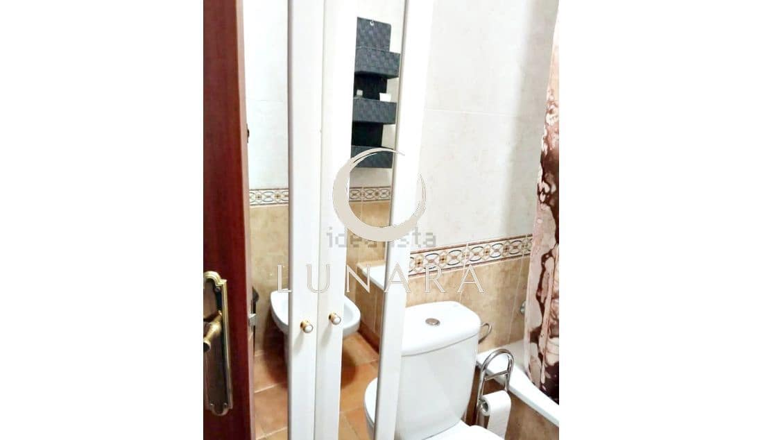 2 bedroom Terraced Villa for sale in Lepe with garage - € 199,000 (Ref: 9676767)