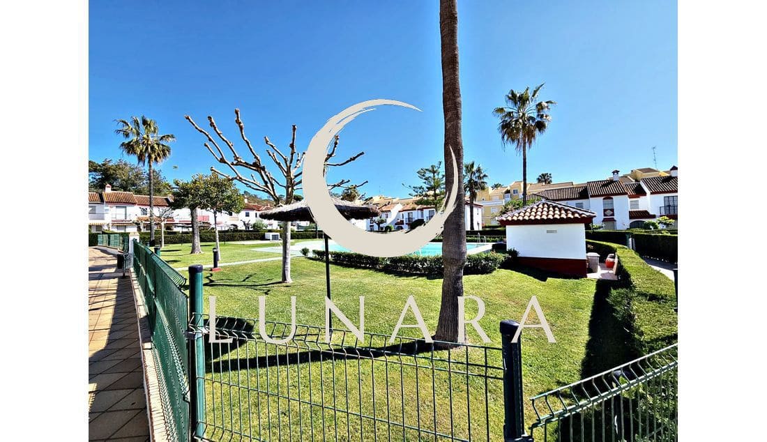 2 chambre Appartement à vendre à Lepe avec garage - 380 000 € (Ref: 9745218)