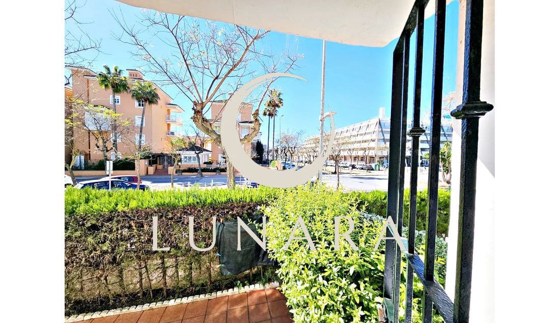 2 chambre Appartement à vendre à Lepe avec garage - 380 000 € (Ref: 9745218)