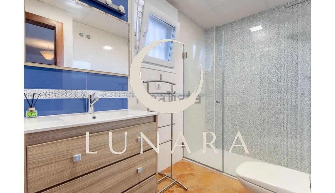 3 soverom Rekkehus til salgs i Ayamonte med garasje - € 394 000 (Ref: 9755425)