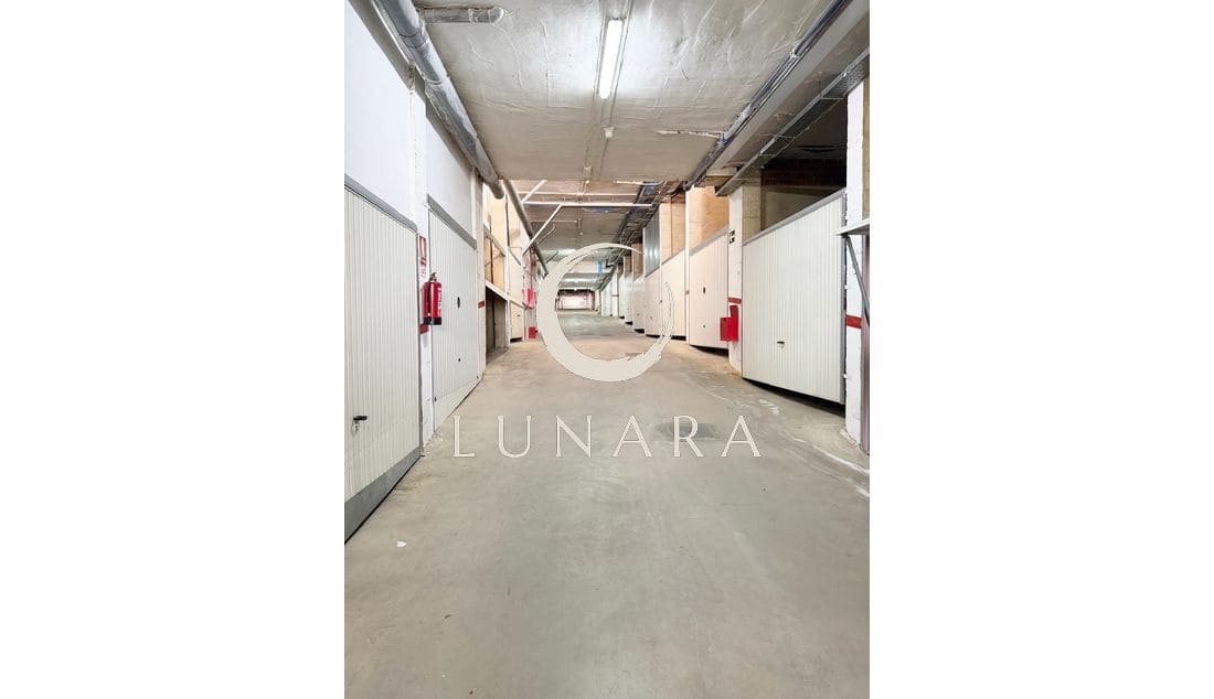 2 bedroom Terraced Villa for sale in Lepe with garage - € 199,500 (Ref: 9763539)