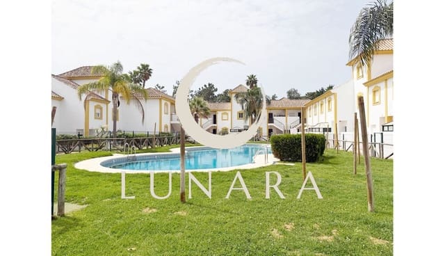 2 soveværelse Rækkehus til salg i Lepe med garage - € 199.500 (Ref: 9763539)