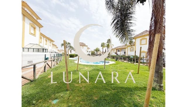 2 soveværelse Rækkehus til salg i Lepe med garage - € 199.500 (Ref: 9763539)