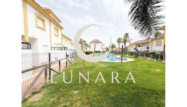 2 soveværelse Rækkehus til salg i Lepe med garage - € 199.500 (Ref: 9763539)