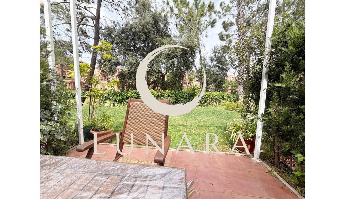 2 bedroom Terraced Villa for sale in Lepe with garage - € 199,500 (Ref: 9763539)