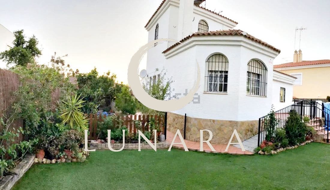 4 soverom Villa til salgs i Isla Cristina - € 560 000 (Ref: 9796189)