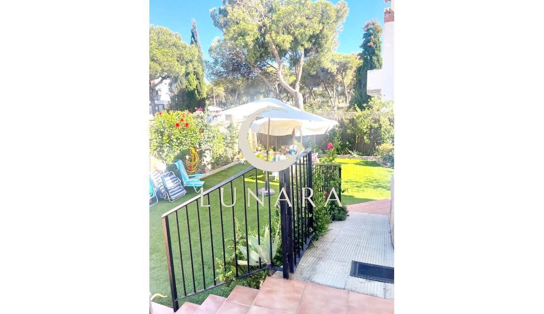 4 soverom Villa til salgs i Isla Cristina - € 560 000 (Ref: 9796189)