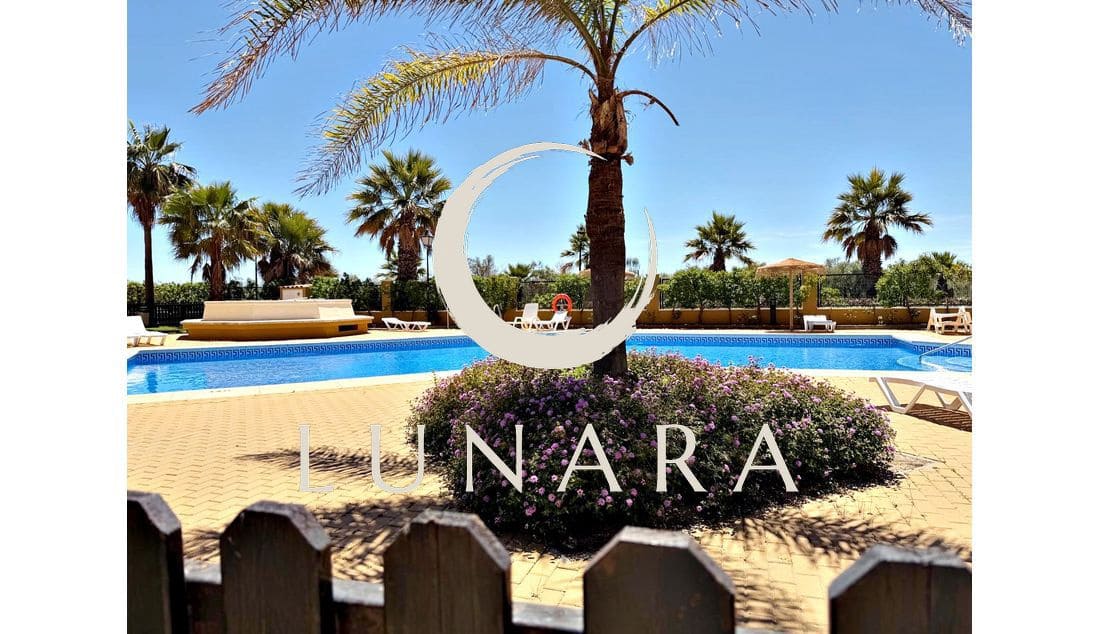 2 chambre Appartement à vendre à Isla Canela avec garage - 229 900 € (Ref: 9826366)