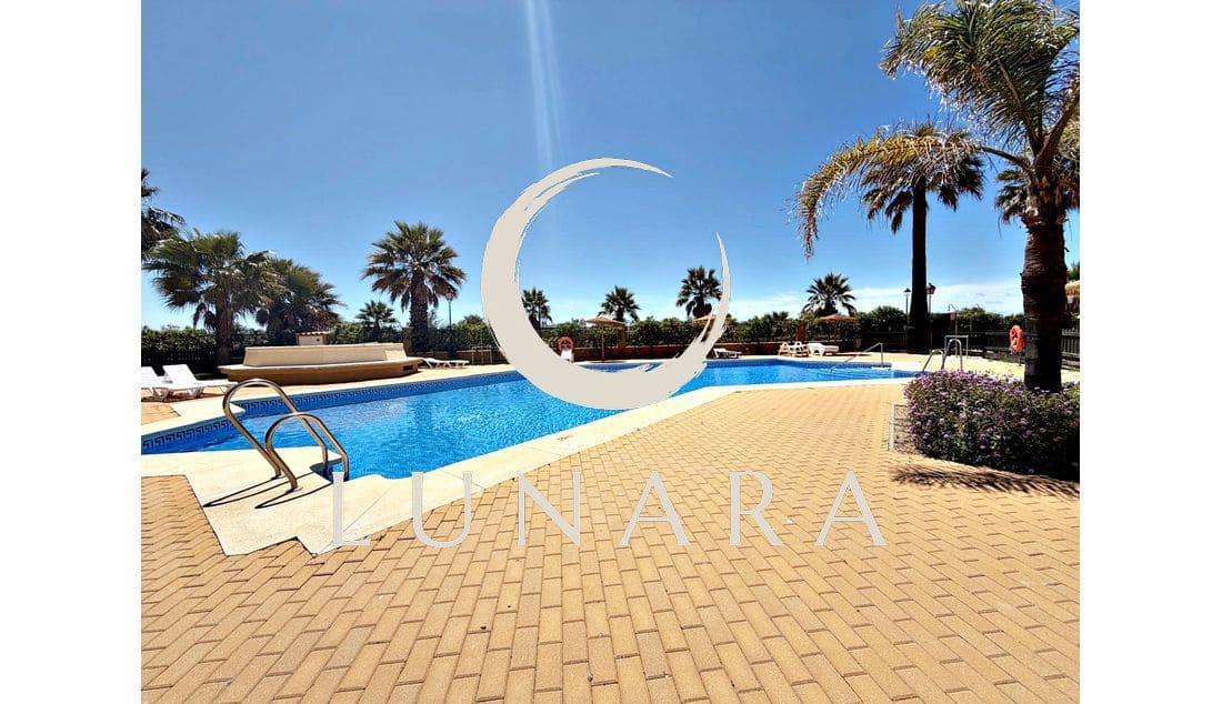 2 chambre Appartement à vendre à Isla Canela avec garage - 229 900 € (Ref: 9826366)