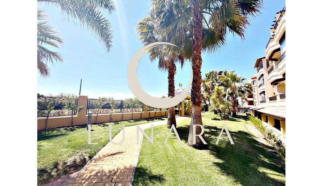2 chambre Appartement à vendre à Isla Canela avec garage - 229 900 € (Ref: 9826366)