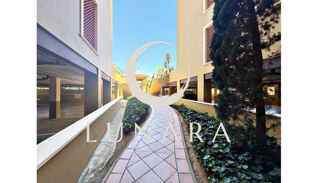 2 chambre Appartement à vendre à Isla Canela avec garage - 229 900 € (Ref: 9826366)