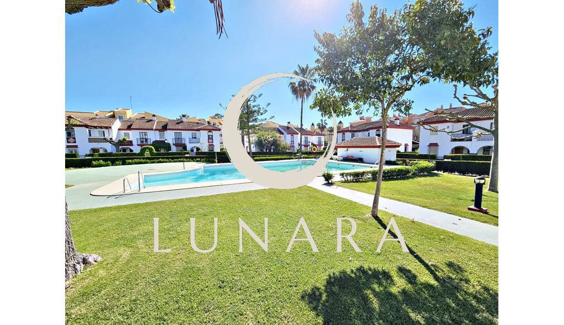 2 Zimmer Apartment zu verkaufen in Lepe mit Garage - 305.000 € (Ref: 9826367)
