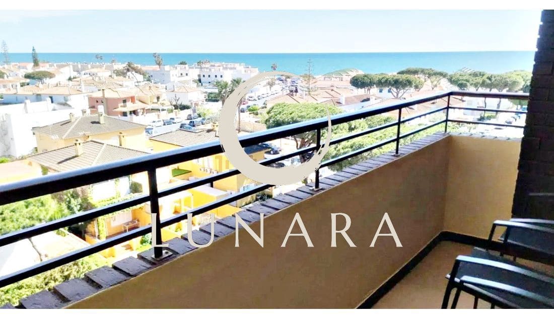 3 bedroom Apartment for sale in Isla Cristina - € 260,000 (Ref: 9833411)
