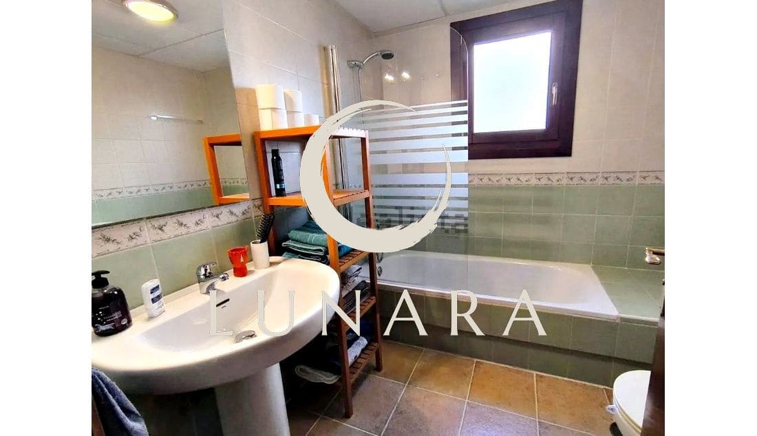 2 bedroom Apartment for sale in Ayamonte - € 160,000 (Ref: 9864770)