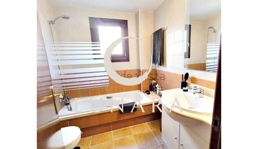 2 bedroom Apartment for sale in Ayamonte - € 160,000 (Ref: 9864770)