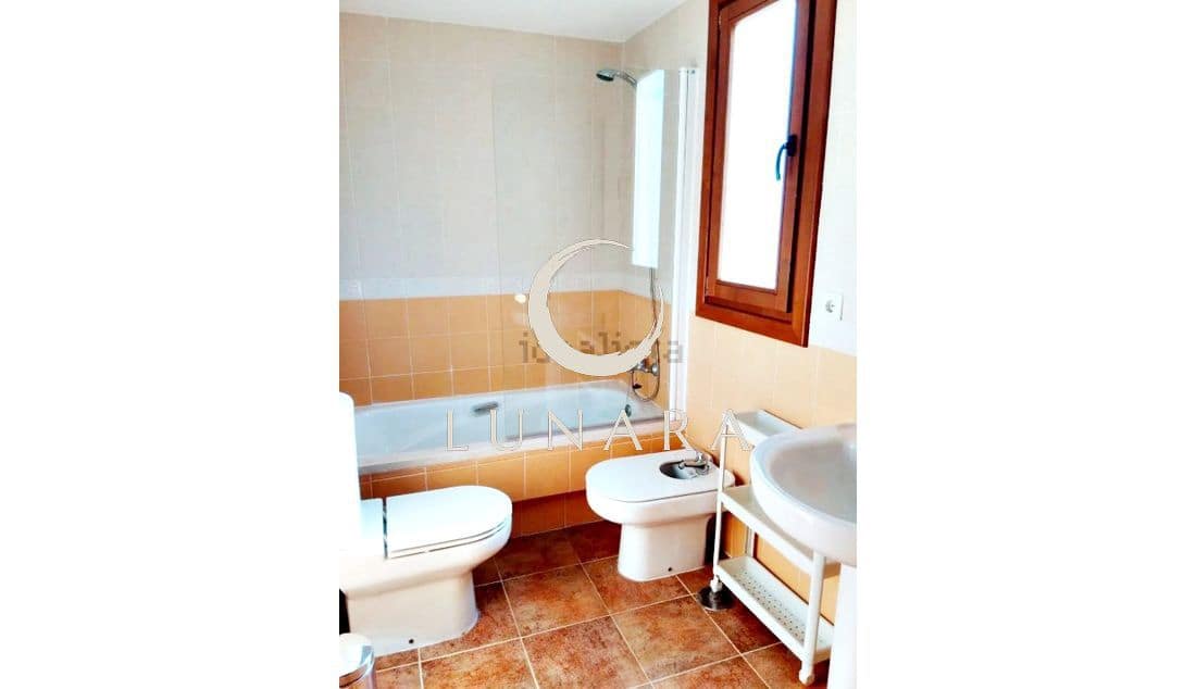 2 bedroom Apartment for sale in Ayamonte - € 155,000 (Ref: 9875791)