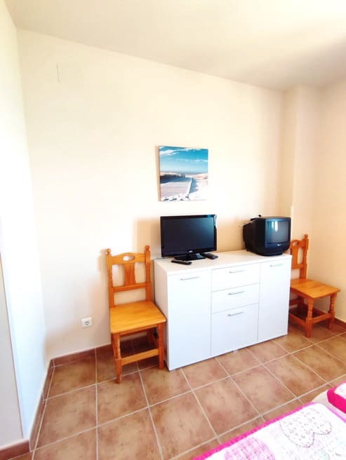 2 soveværelse Strandlejlighed til leje i Isla Canela med swimmingpool garage - € 750 (Ref: 9234894)