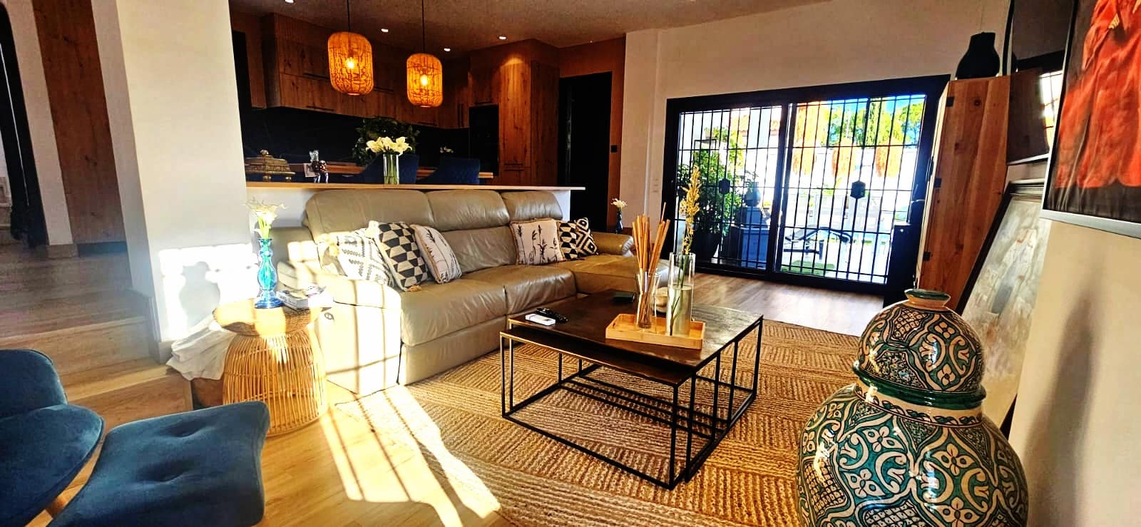 Villa til salg i Ayamonte med swimmingpool garage - € 465.000 (Ref: 9237779)