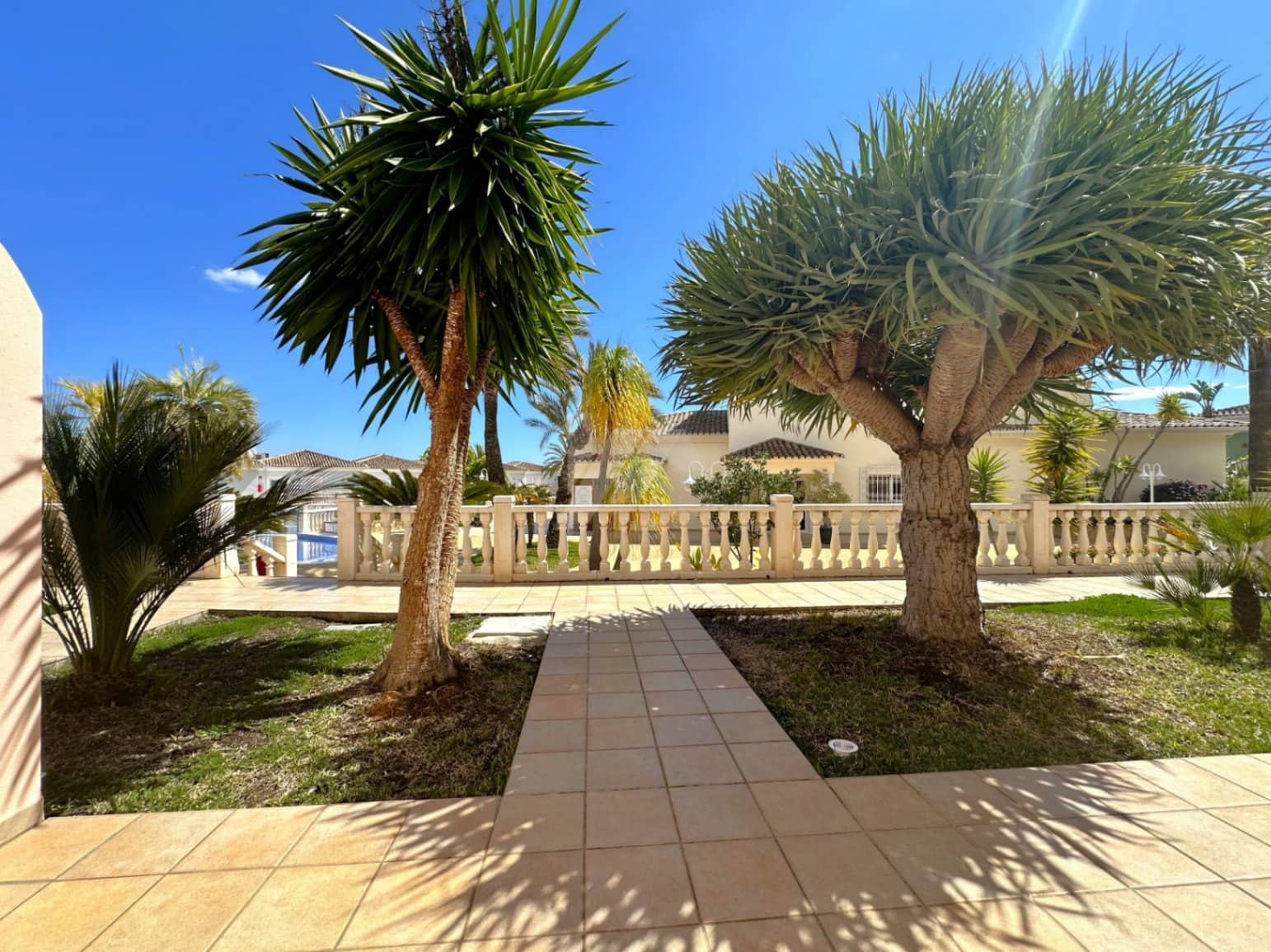 1 bedroom Apartment for sale in Benissa with pool - € 249,500 (Ref: 10042199)