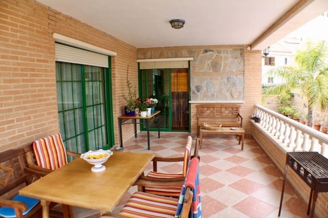 6 bedroom Villa for sale in Sierra Helada, Benidorm with pool garage - € 999,000 (Ref: 10138890)