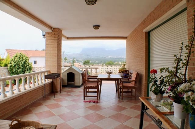 6 bedroom Villa for sale in Sierra Helada, Benidorm with pool garage - € 999,000 (Ref: 10138890)