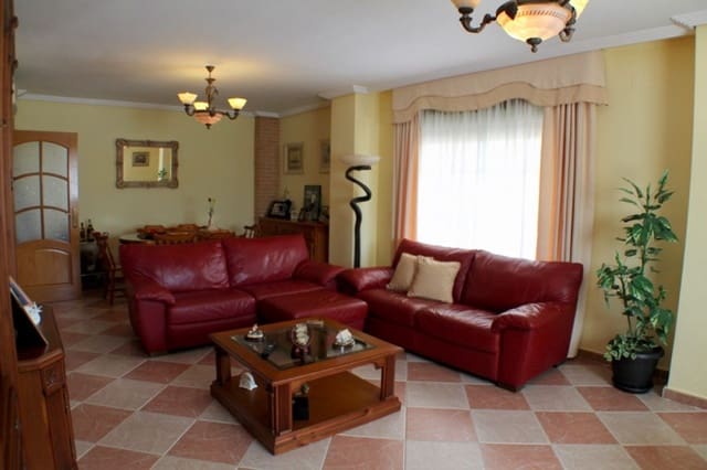 6 bedroom Villa for sale in Sierra Helada, Benidorm with pool garage - € 999,000 (Ref: 10138890)