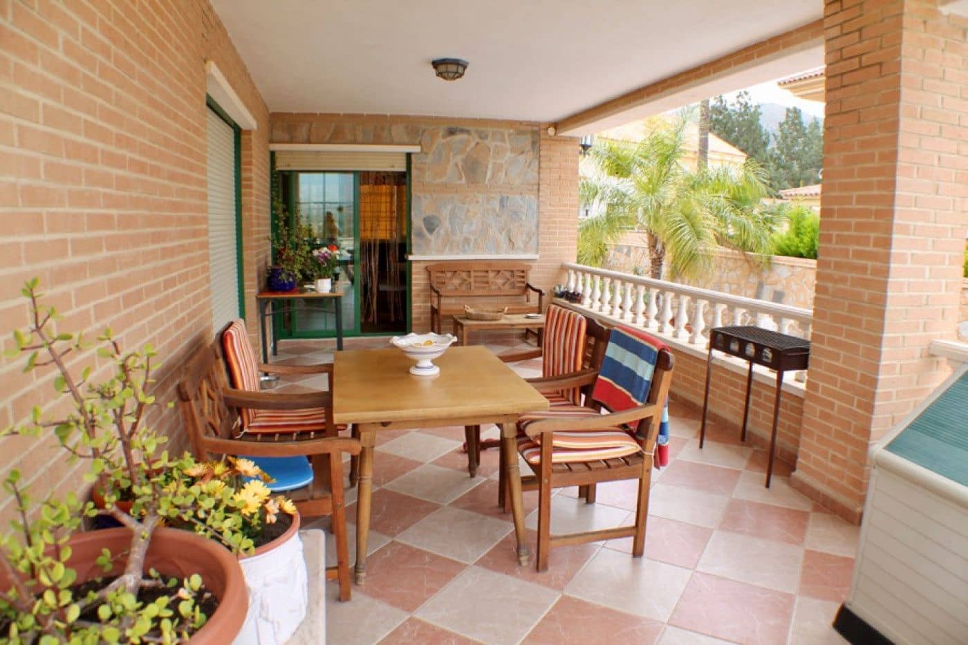 6 bedroom Villa for sale in Benidorm with pool garage - € 999,000 (Ref: 10138890)