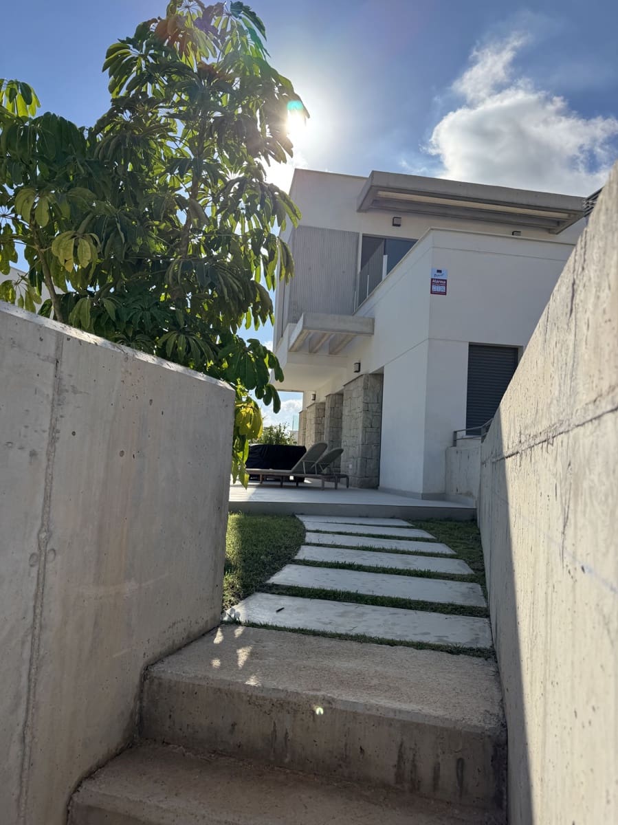 4 chambre Villa/Maison à vendre à Finestrat avec piscine garage - 895 000 € (Ref: 10163794)