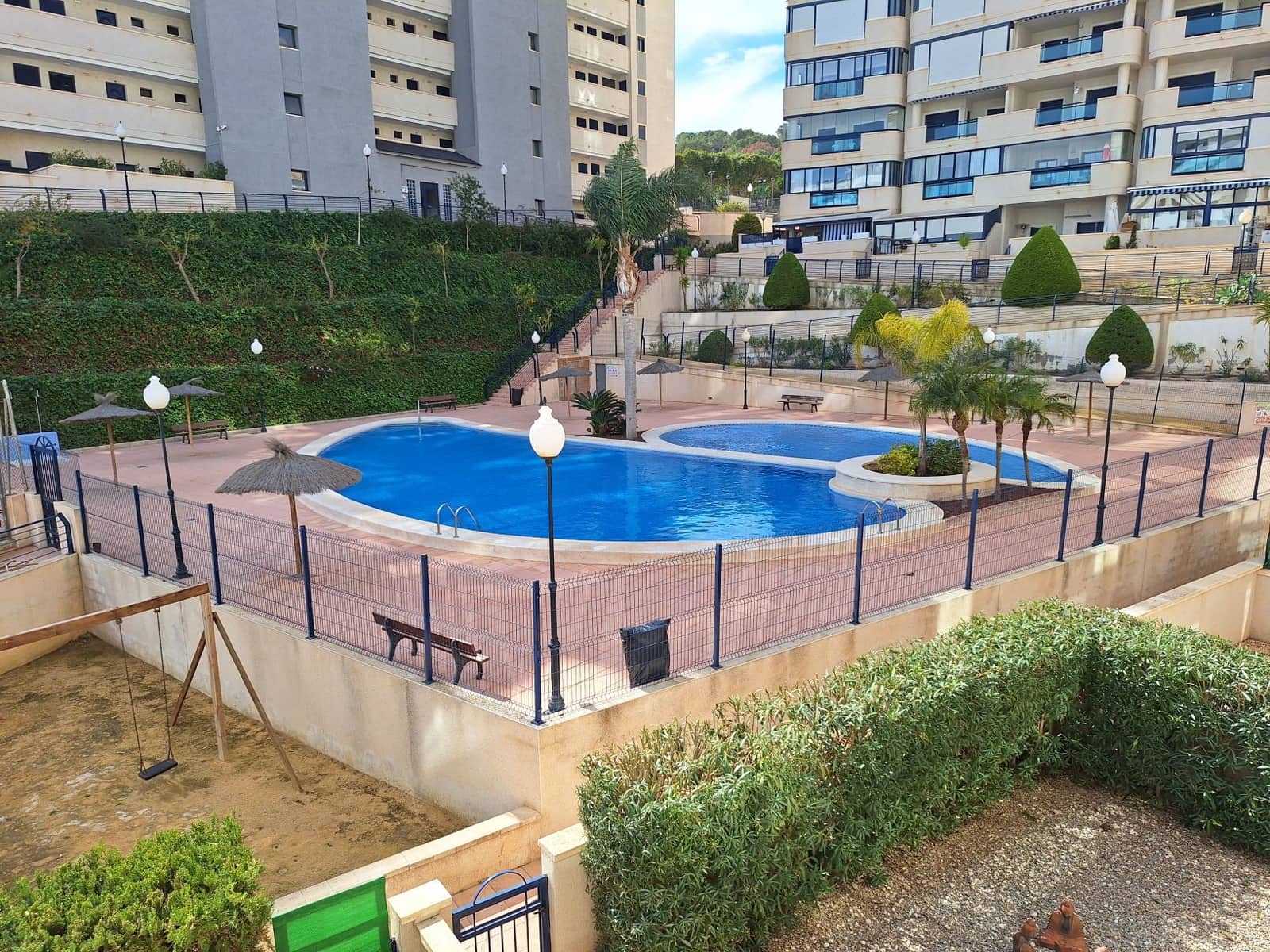 2 bedroom Beach Apartment for sale in La Villajoyosa / Vila Joiosa with pool garage - € 250,000 (Ref: 10165795)
