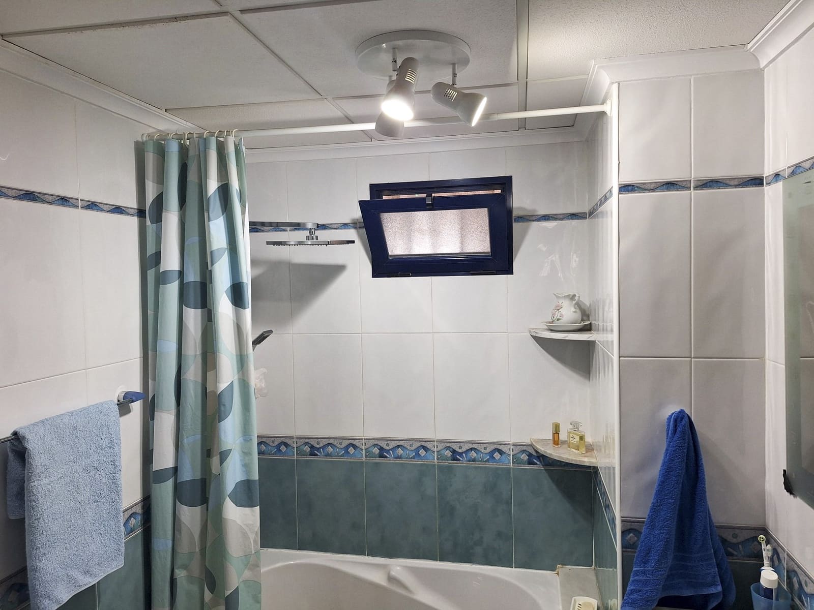 2 bedroom Beach Apartment for sale in La Villajoyosa / Vila Joiosa with pool garage - € 250,000 (Ref: 10165795)