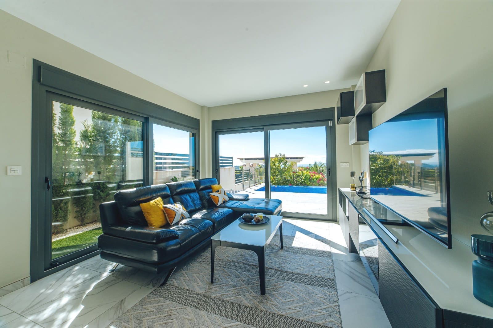 Chalet de 3 habitaciones en Finestrat en venta con piscina garaje - 695.000 € (Ref: 7879560)