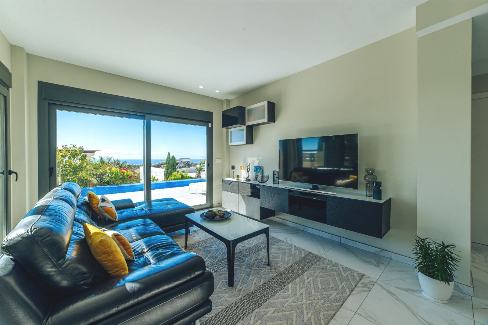 Chalet de 3 habitaciones en Finestrat en venta con piscina garaje - 695.000 € (Ref: 7879560)