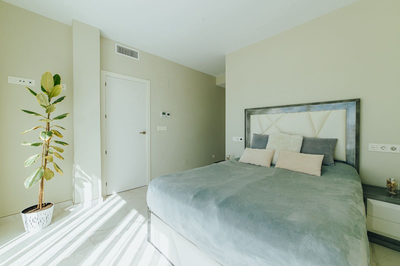 Chalet de 3 habitaciones en Finestrat en venta con piscina garaje - 695.000 € (Ref: 7879560)