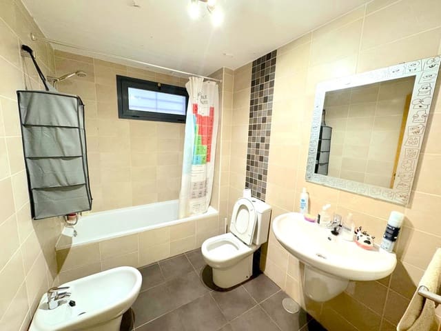 3 makuuhuone Huoneisto myytävänä paikassa Poble Nou - Montiboli, La Villajoyosa / Vila Joiosa mukana uima-altaan 
autotalli - 263 000 € (Ref: 8788609)