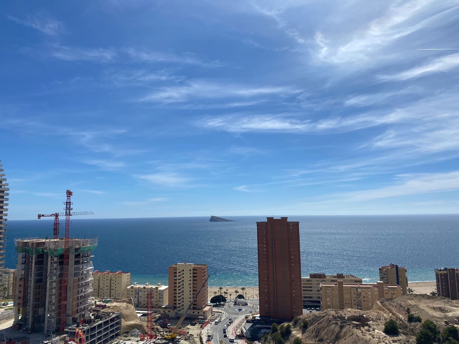 2 soverom Strandleiligheter til salgs i Benidorm med svømmebasseng garasje - € 631 000 (Ref: 8853207)