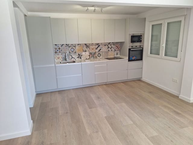 2 soveværelse Lejlighed til salg i Centro Urbano, Benidorm - € 259.500 (Ref: 8958226)