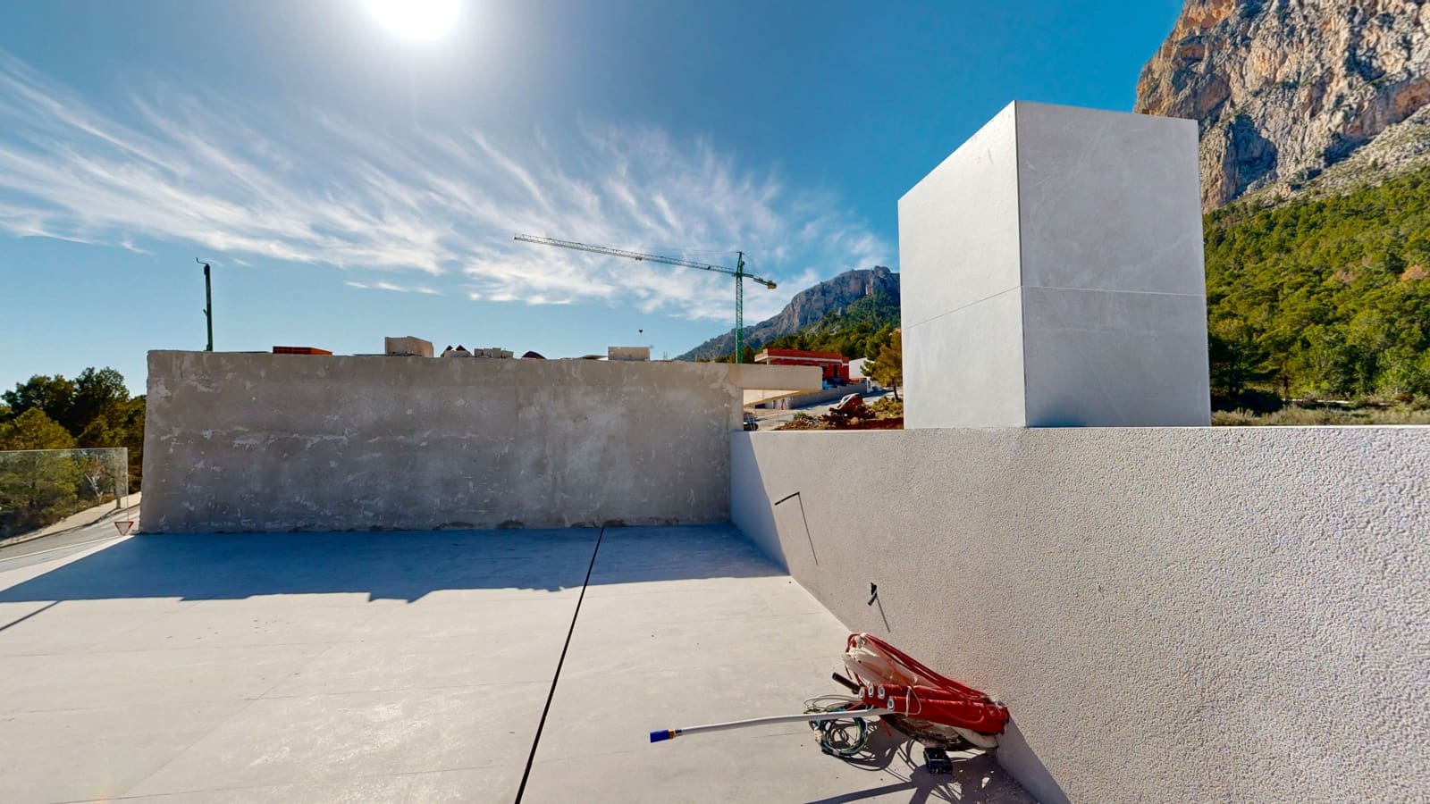 3 soverom Kjedet enebolig til salgs i Polop med svømmebasseng garasje - € 523 160 (Ref: 8967736)