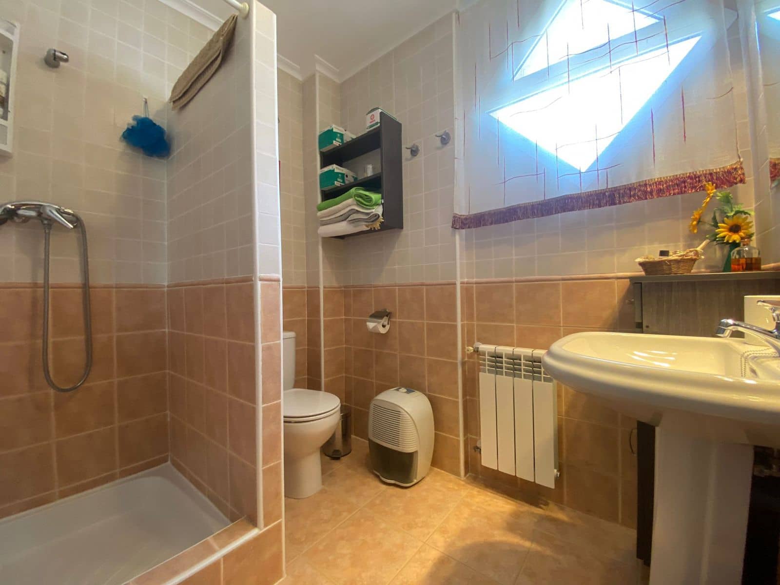 Chalet de 3 habitaciones en Polop en venta con piscina garaje - 466.500 € (Ref: 9144310)