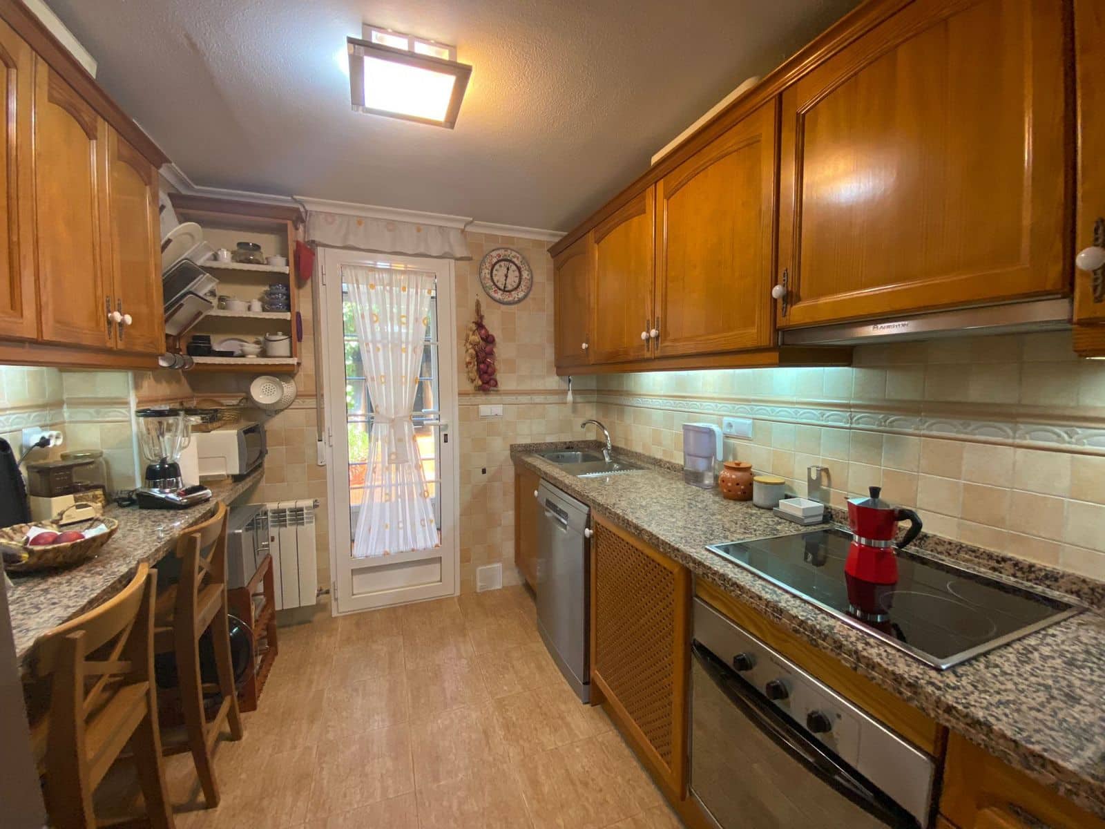 Chalet de 3 habitaciones en Polop en venta con piscina garaje - 466.500 € (Ref: 9144310)