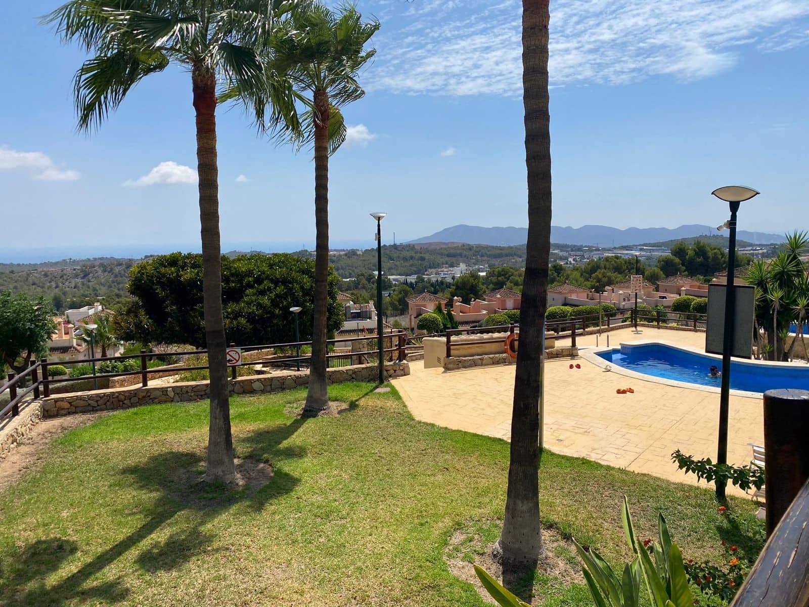 Chalet de 3 habitaciones en Polop en venta con piscina garaje - 466.500 € (Ref: 9144310)